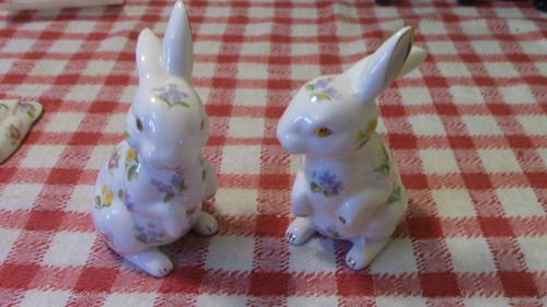Fine bone china pair - bone,