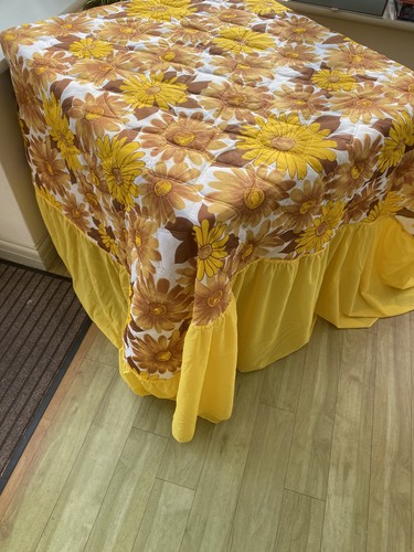 Vintage retro orange 70 - vintage,
