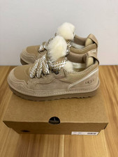 Lowmel Sand Suede Sheepskin