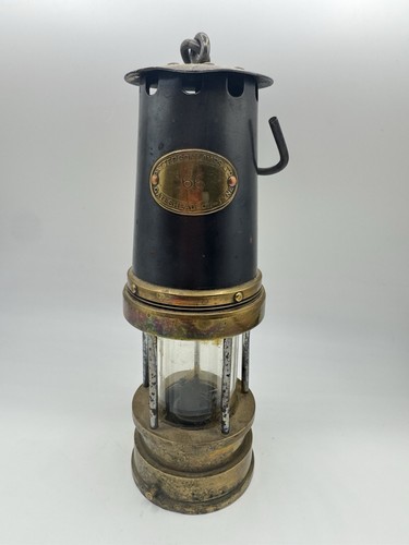 Patterson lamps gateshead - patterson, of