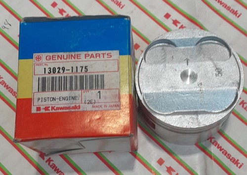 Kawasaki piston 5mm - .5mm, oversize