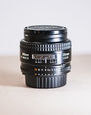 Nikon Nikkor AF 28mm F/2.8 D FX Lens