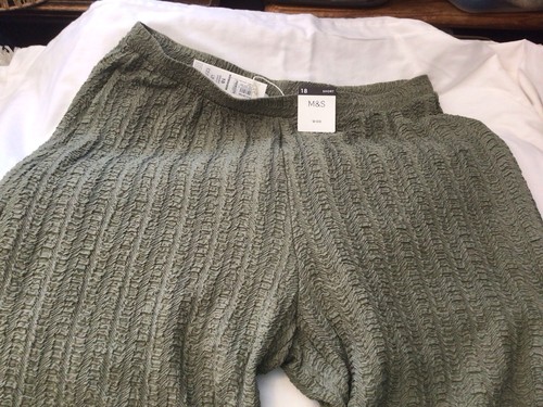 Olive green wide crinkle - m&s,