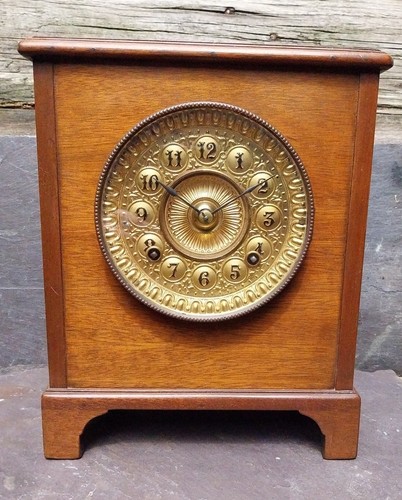 Arts and crafts - arts, mantel