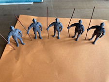 BRITAINS  Lead Knights in