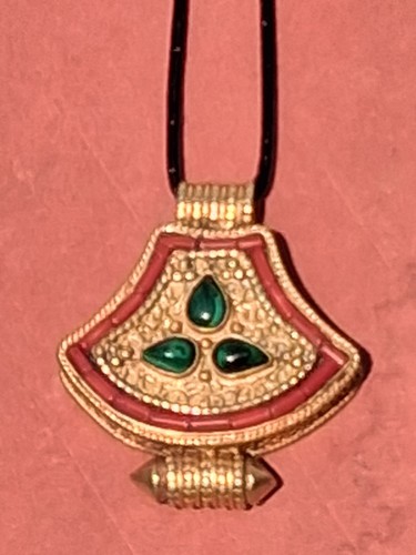 Vintage handmade nepalese - handmade,
