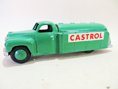 Dinky 441 studebaker - dinky, petrol