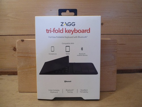 Zagg tri fold universal - zagg,