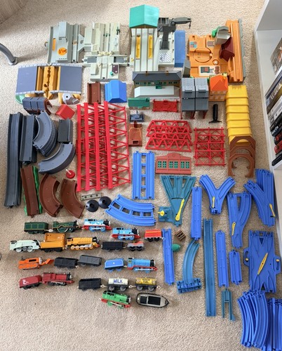Tomy thomas train playset - tomy,