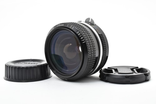 Mint non nikon nikkor - [mint/non-ai],