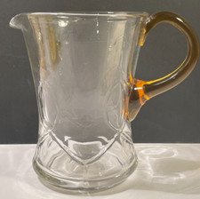 Glass water jug with Amber