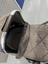 Mamas And Papas Chestnut Ocarro Carrycot Used