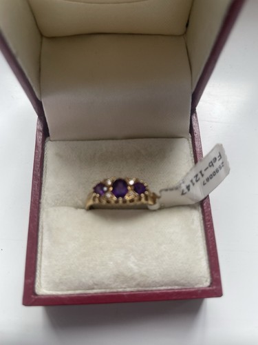 9ct gold ring with - gold,