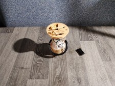 VOLVO V50 2010 2.0L DIESEL