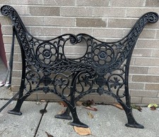 1800s Antique Victorian Cast