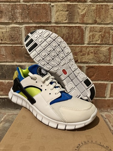 New nike air huarache - new, 10.5