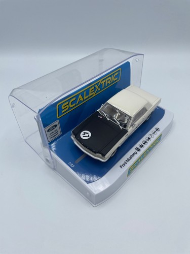 New scalextric ford - scalextric, mustang