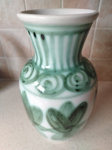 Large cinque ports - ports, pottery