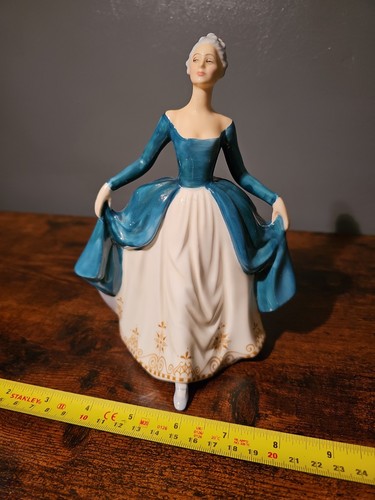 Royal doulton regal lady - doulton, hn