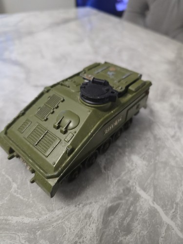 Dinky toys alvis scorpion - dinky,
