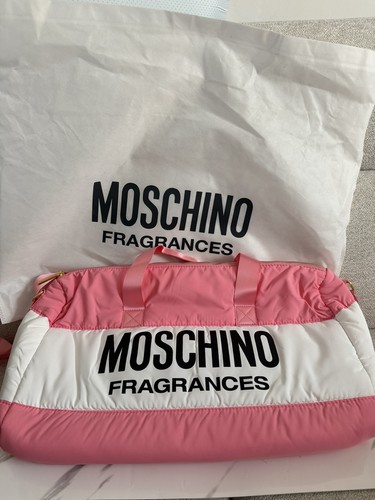 Moschino perfume weekend - perfume, tote