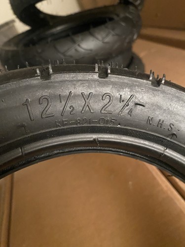 2x2 tyre for folding - 1/4,