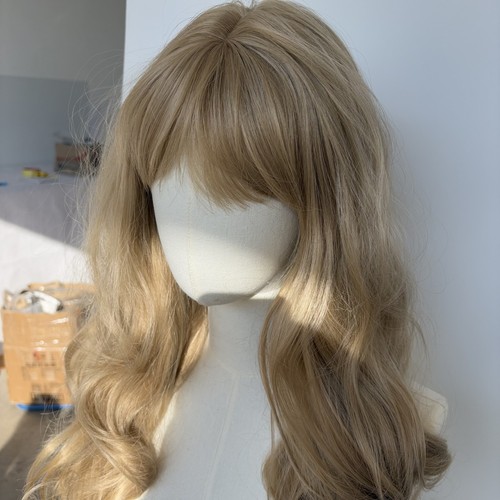Long wavy synthetic hair - wavy,