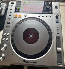 Pioneer CDJ 850 Deck