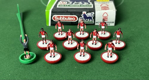 Subbuteo team 63777 notts - subbuteo,