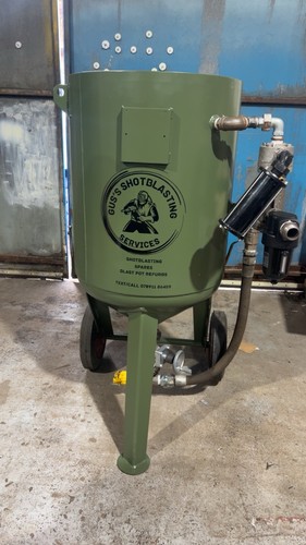 2452 hodge clemco blasting pot - hodge,