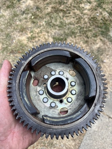 Kawasaki 550 jet ski - , flywheel