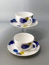 Wedgwood Vera Wang Vera Ikat Rare Pair Of Breakfast Tea Cups & Saucers