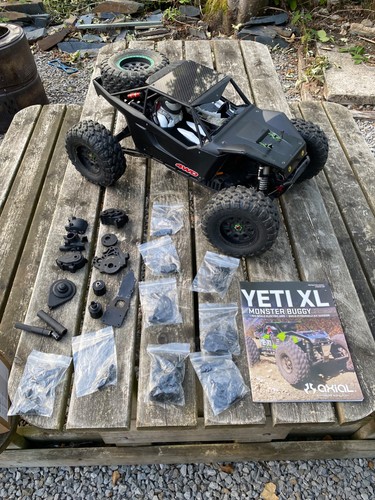 Axial yeti 8th monster - 1/8th,