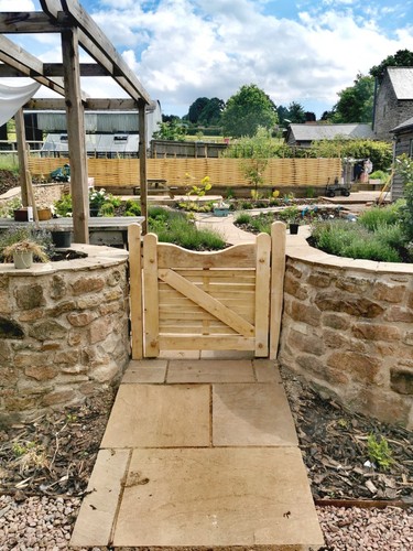 Sweet chestnut gate - chestnut,