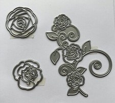 Metal Die Cutters-- 3 x Flower