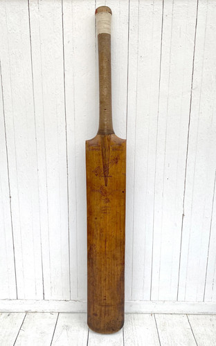 Vintage cricket bat barrier - cricket,