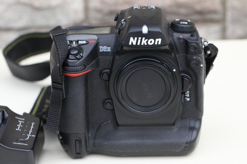 Nikon d2h dslr - nikon,