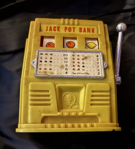 Vintage yellow jackpot bank - yellow,