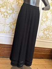 Black Sun Ray Pleated Skirt