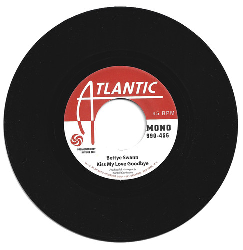Bettye swan kiss - kiss, love
