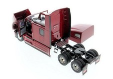 Diecast Masters 1/32 PETERBILT