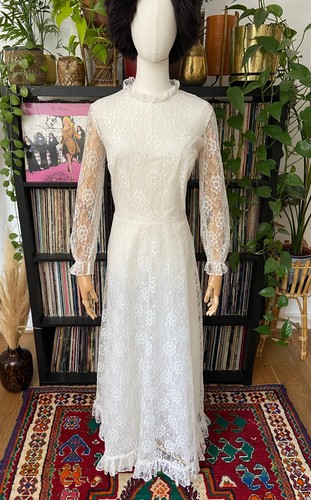Vintage 1970s white lace - vintage,