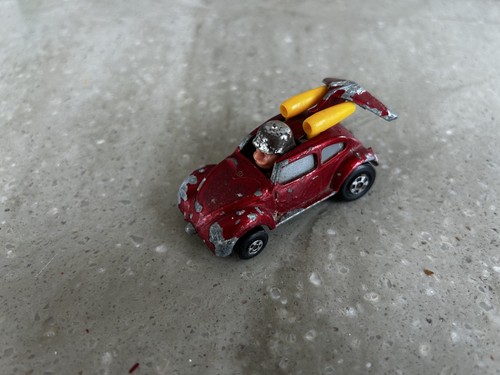 Matchbox superfast flying bug - flying,