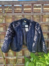 Jane Norman Shrug 3/4 Sleeve