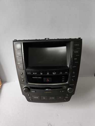Lexus 220 2008 sat nav - is,