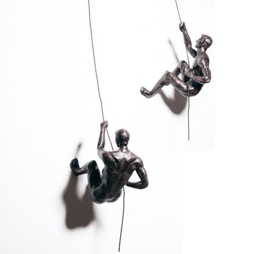 Large climbing men with - x2,