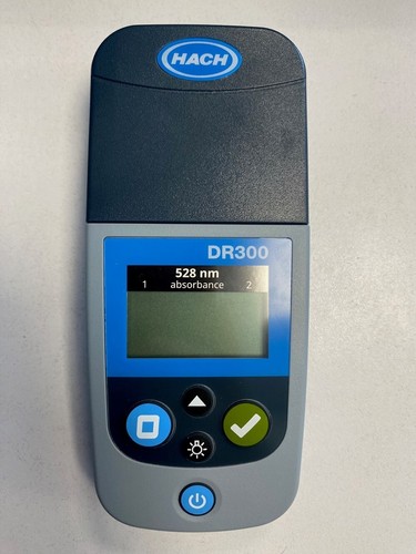 Hach dr300 pocket colourimeter - hach,