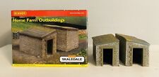 HORNBY OO GAUGE SKALEDALE - R8610 - HOME FARM OUTBUILDINGS - BOXED
