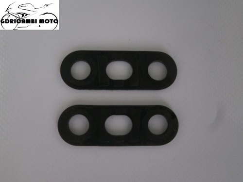Pair tyres under mirrors - pair, of