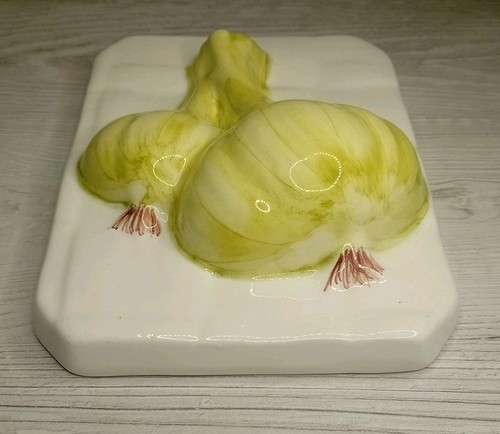 Vintage ceramic relief style - ceramic,